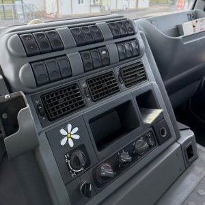 foto 9m3 mieszarka 8x4 EUR4 Iveco 410 Eurotrakker