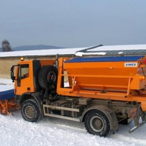 foto 4x4 hakowiec 13.5t Iveco komunal